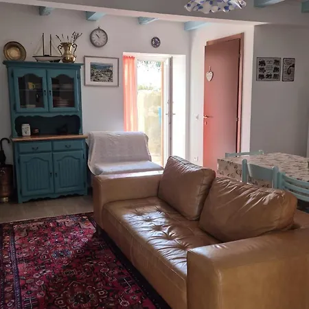 Casa de Férias Bonvivan House Diminići