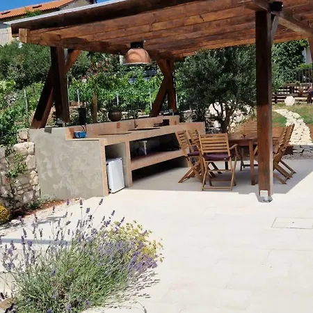 Bonvivan House Casa vacanze Diminići