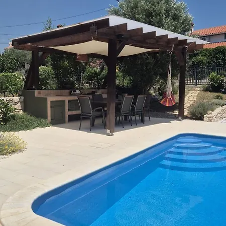 Bonvivan House *